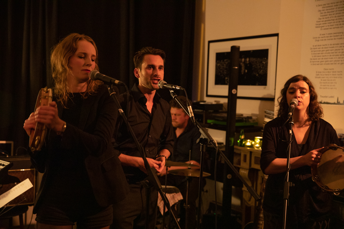 The Golden Glows albumvoorstelling @ Rock Lobster Session, picture 11, photographed by Dirk Janssens - FrontView Magazine