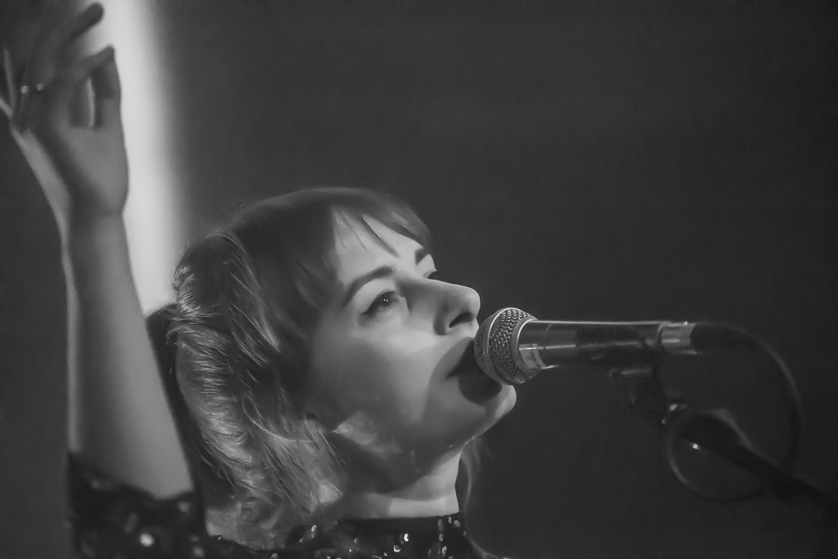 Hydrogen Sea @ De Casino, picture 1, photographed by Bart Baevegems - FrontView Magazine