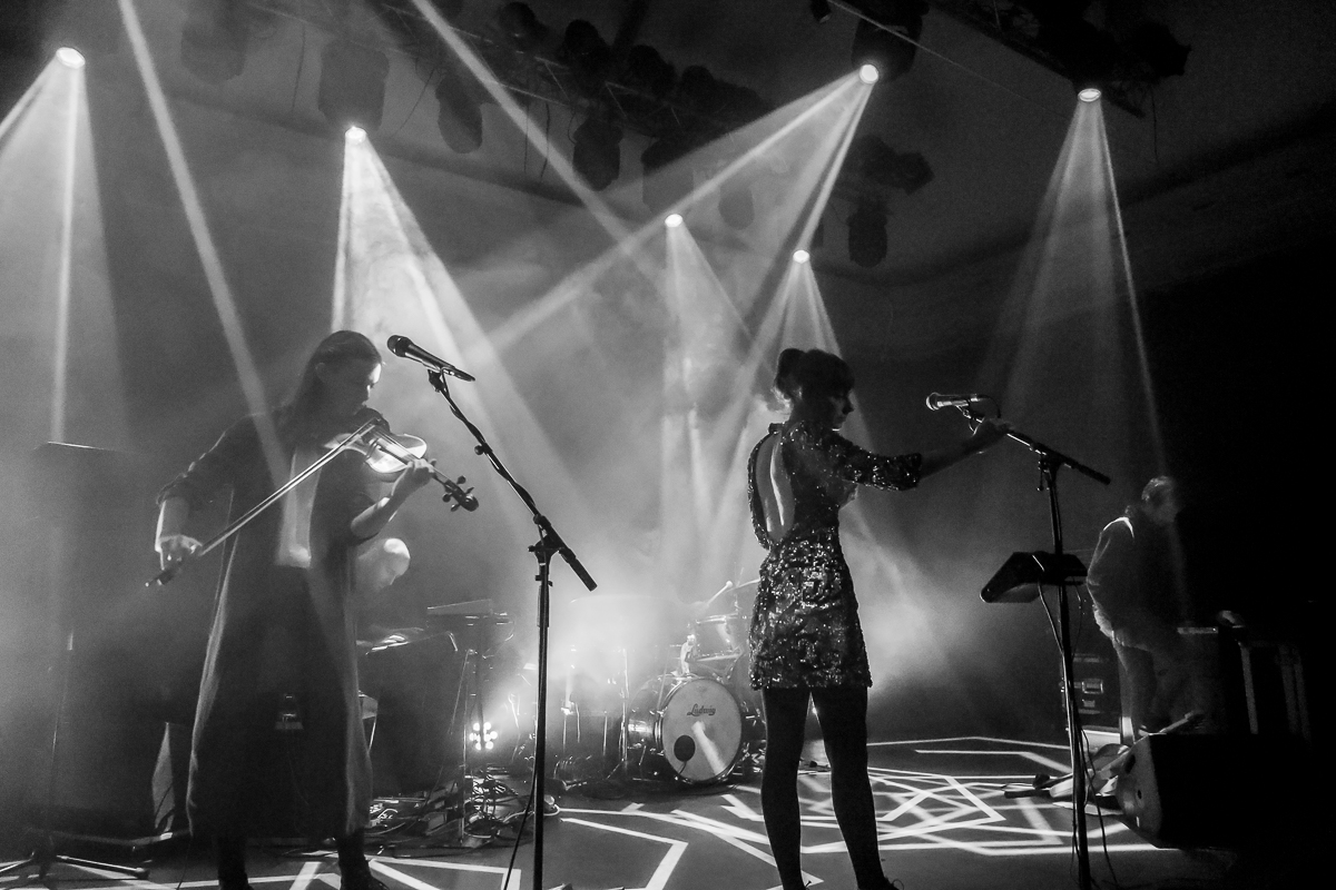 Hydrogen Sea @ De Casino, picture 8, photographed by Bart Baevegems - FrontView Magazine