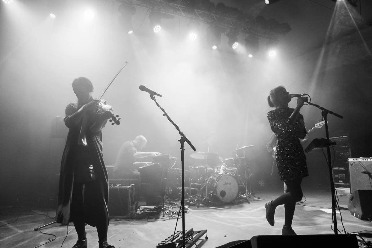Hydrogen Sea @ De Casino, picture 10, photographed by Bart Baevegems - FrontView Magazine