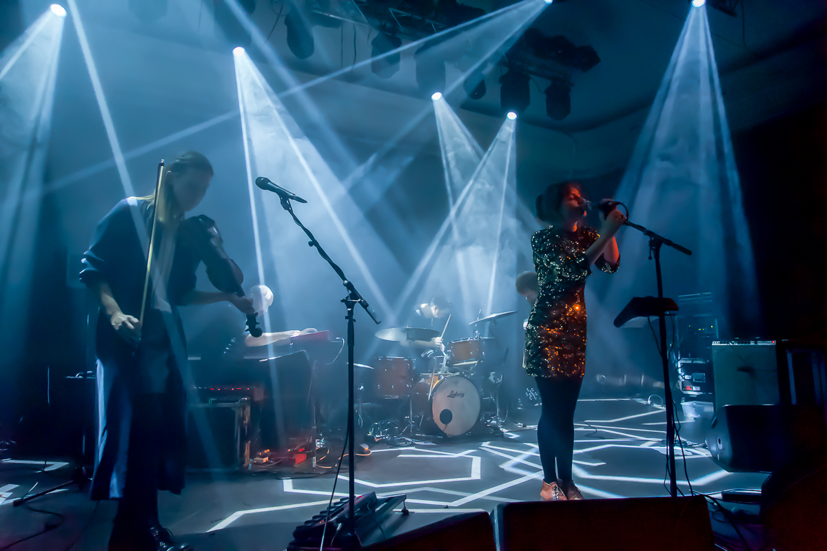 Hydrogen Sea @ De Casino, picture 12, photographed by Bart Baevegems - FrontView Magazine