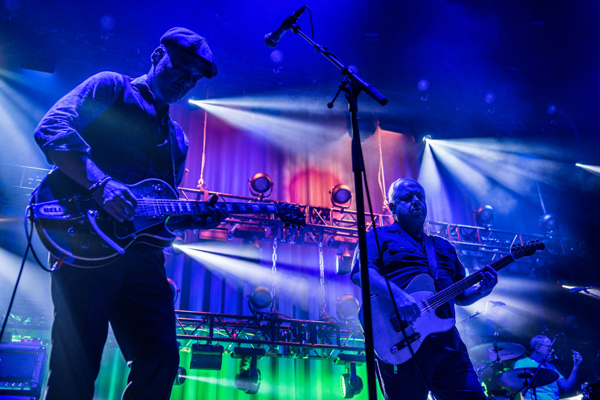 Pixies @ 013, picture 7, photographed by Erwin Evrard - FrontView Magazine