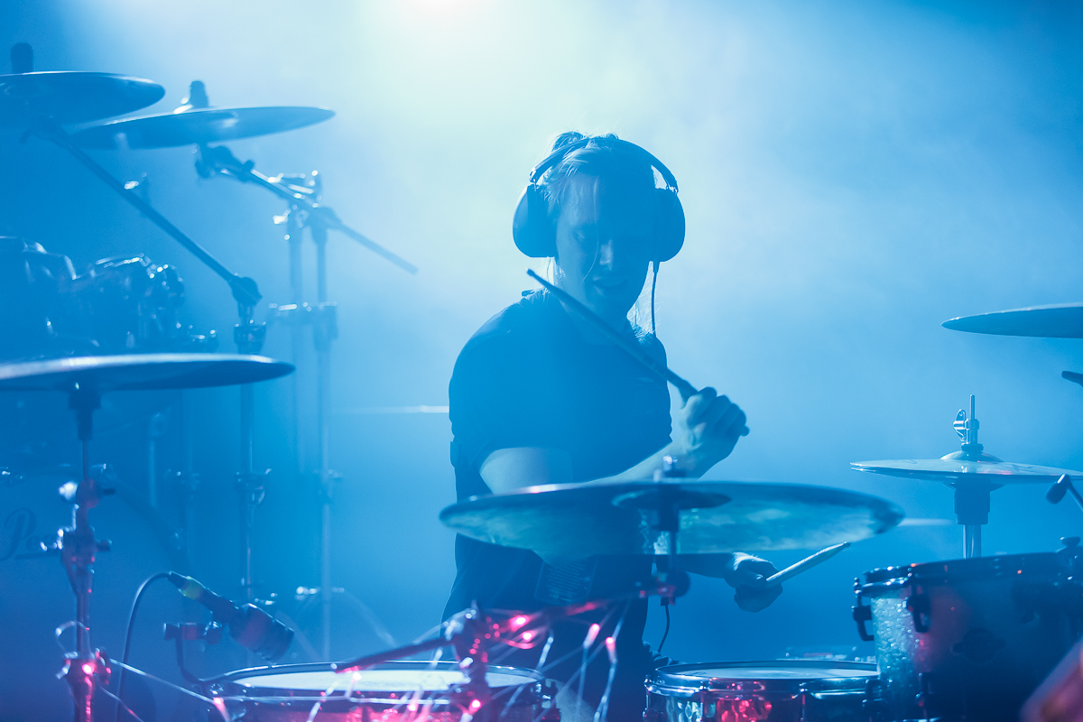 Møl @ Trix Club, picture 8, photographed by Peter Smet - FrontView Magazine
