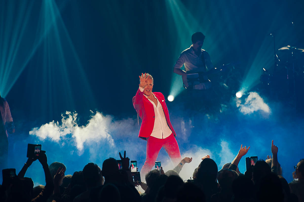 Christoff XL @ Ethias theater Hasselt, picture 17, photographed by Gert Daemen - FrontView Magazine