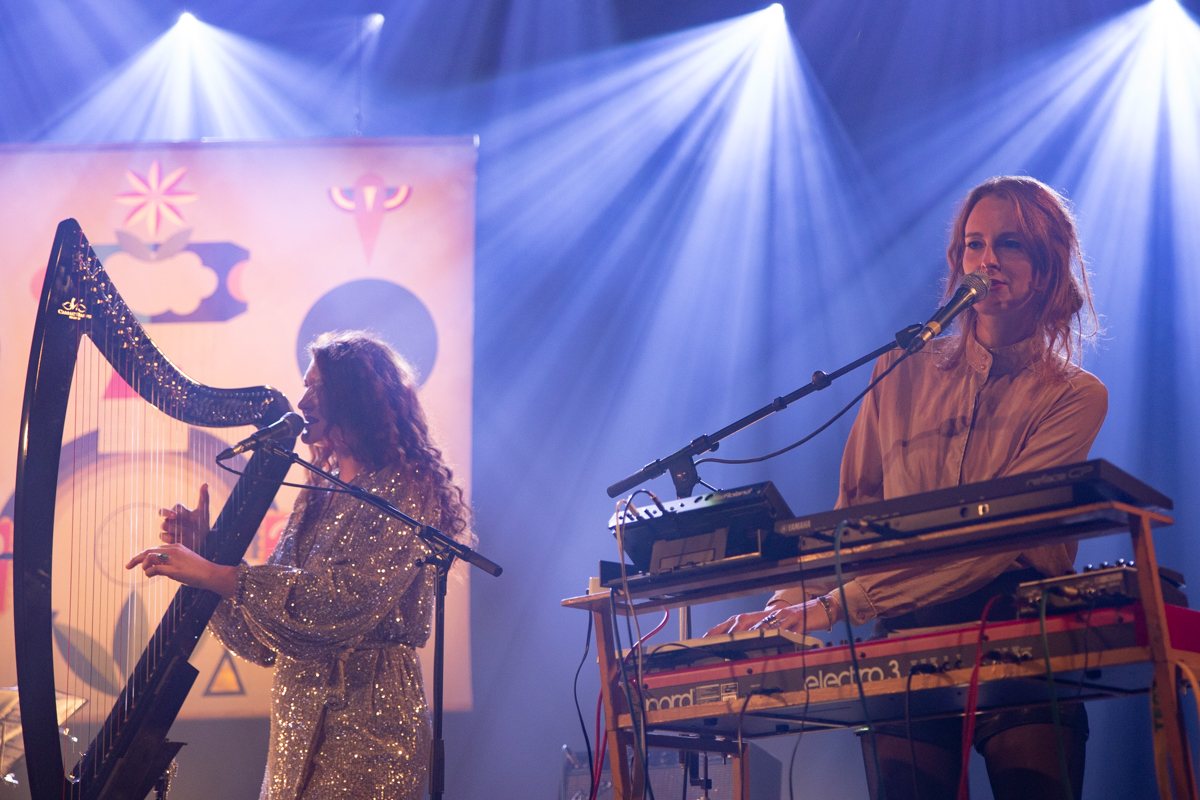 Stef Kamil Carlens @ Ancienne Belgique, picture 1, photographed by David Johnson - FrontView Magazine