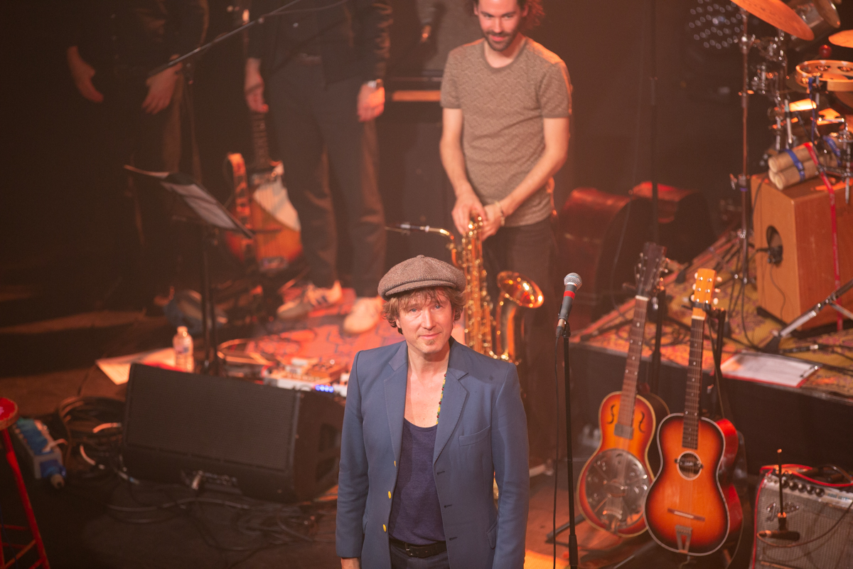 Stef Kamil Carlens @ Ancienne Belgique, picture 2, photographed by David Johnson - FrontView Magazine