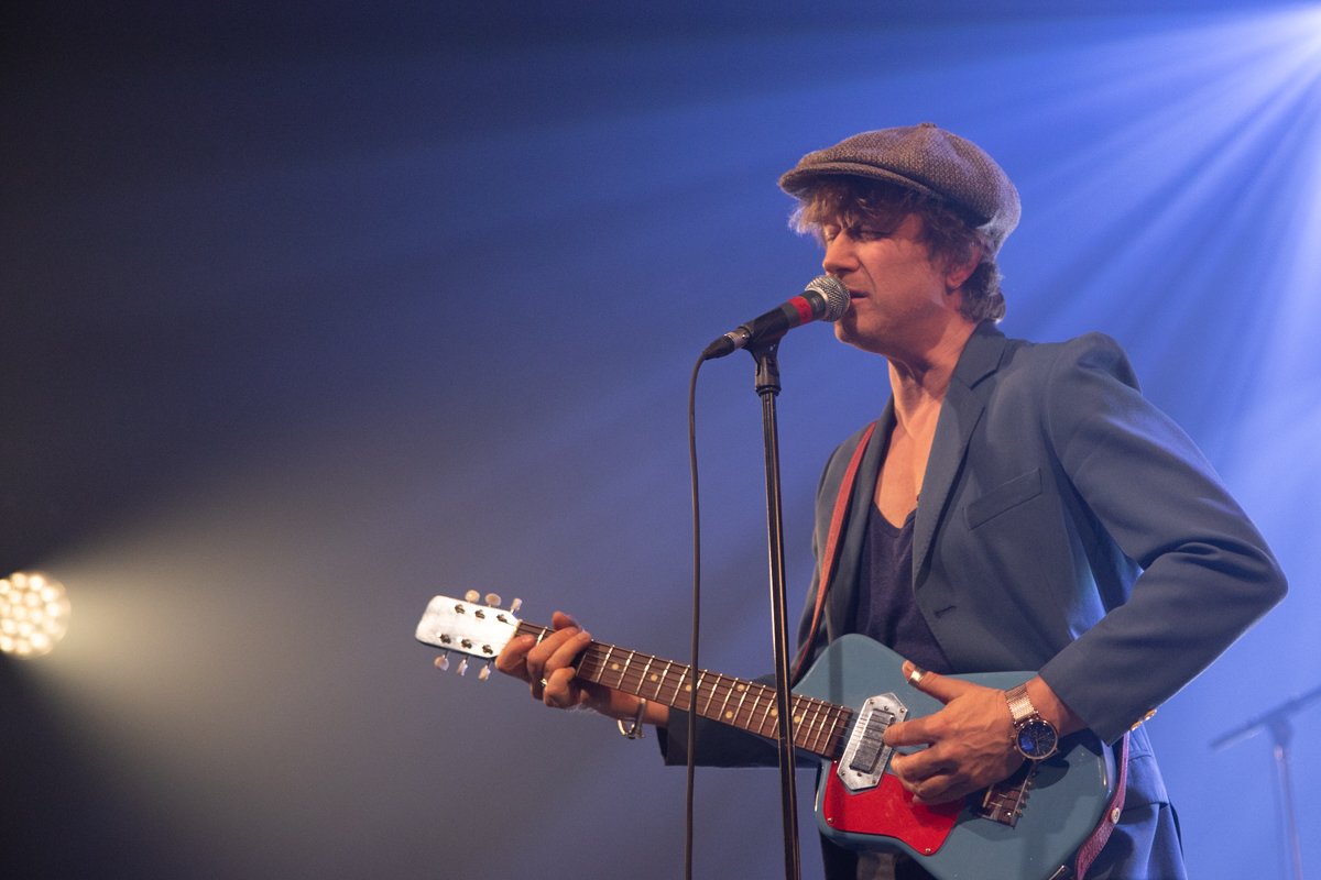 Stef Kamil Carlens @ Ancienne Belgique, picture 3, photographed by David Johnson - FrontView Magazine