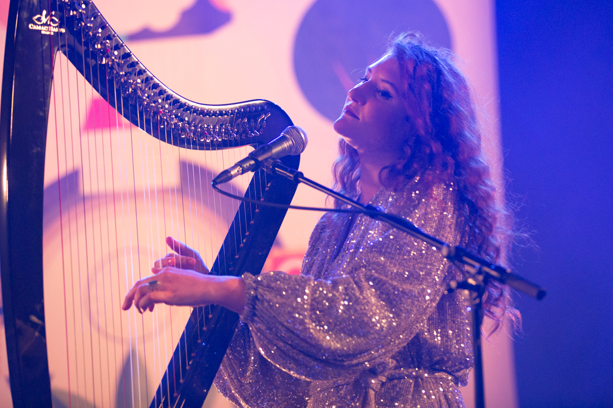Stef Kamil Carlens @ Ancienne Belgique, picture 19, photographed by David Johnson - FrontView Magazine