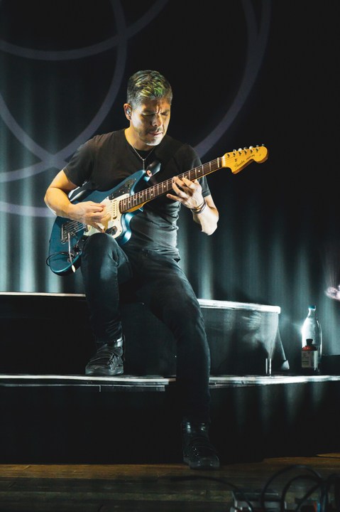 Rodrigo y Gabriela De Roma, picture 10, photographed by Myra Segers - FrontView Magazine
