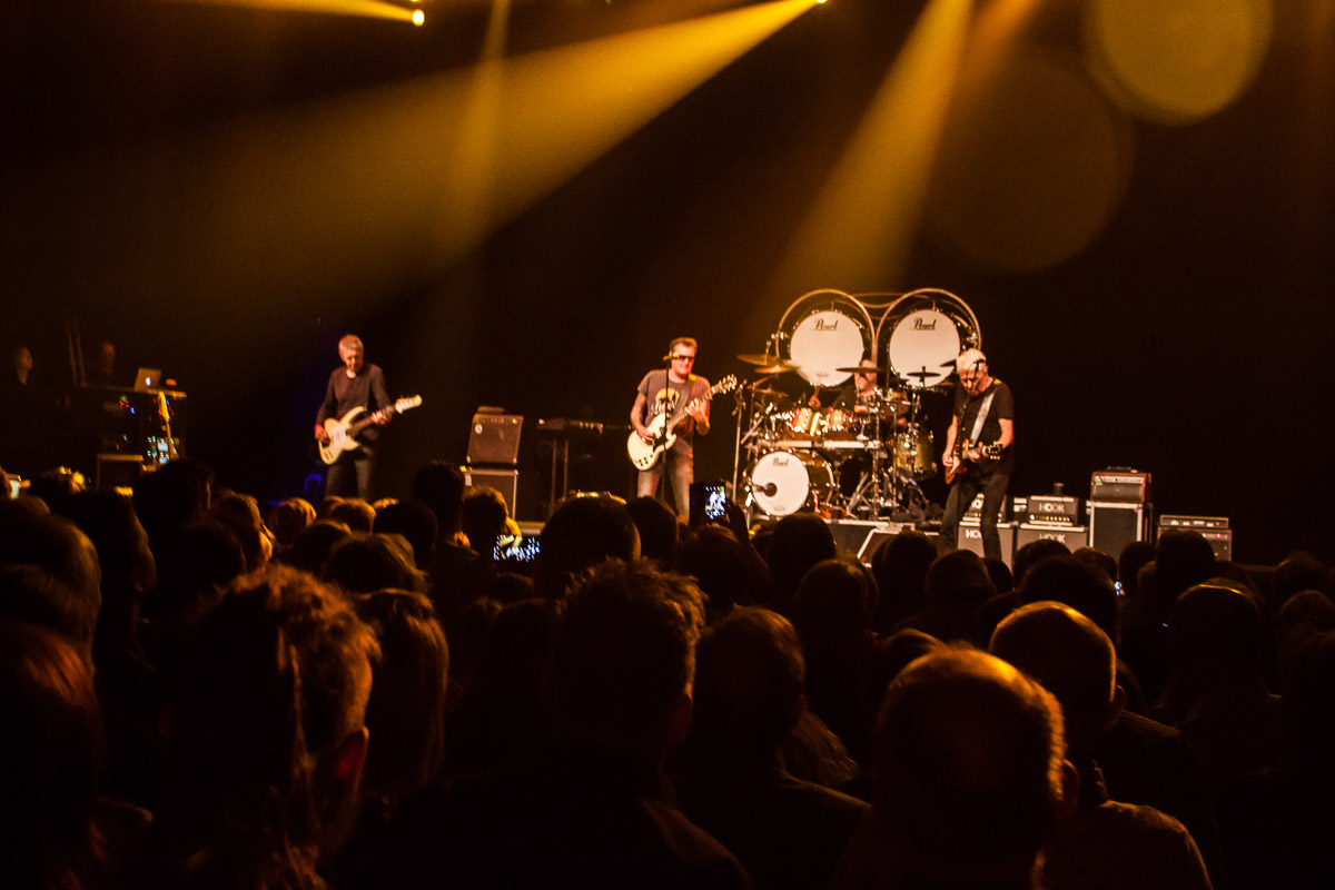 Golden Earring - Live in Concert 2019 @ Ethias Theater, picture 2, photographed by Hilde  Hermans - FrontView Magazine