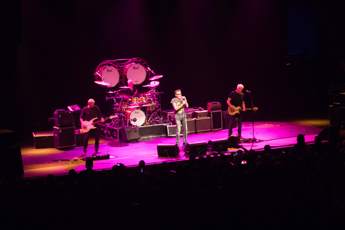Golden Earring - Live in Concert 2019 @ Ethias Theater, picture 14, photographed by Hilde  Hermans - FrontView Magazine