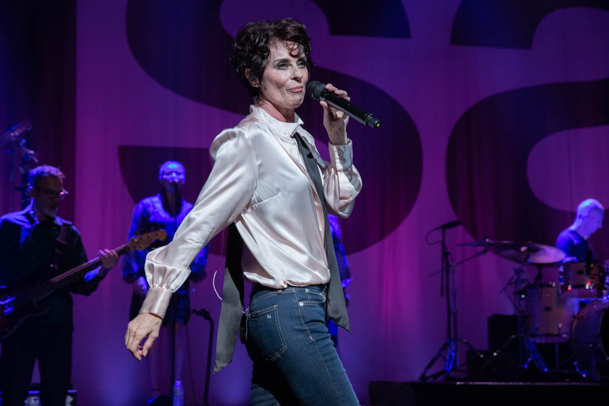 Lisa Stansfield @ Ancienne Belgique, picture 17, photographed by David Johnson - FrontView Magazine