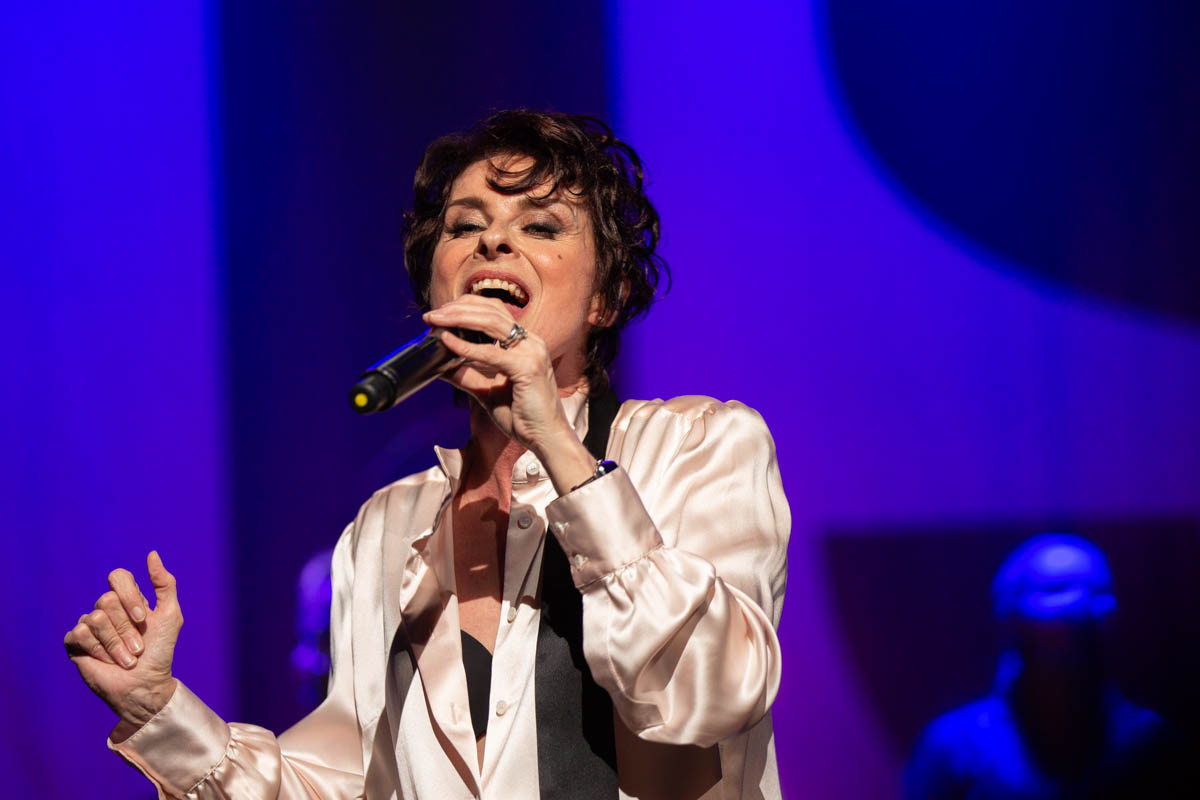 Lisa Stansfield @ Ancienne Belgique, picture 18, photographed by David Johnson - FrontView Magazine