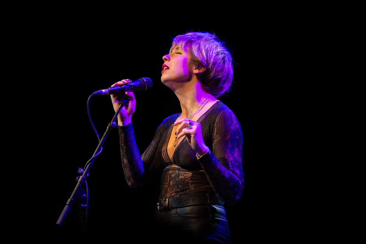Jazz Morley @ Ancienne Belgique, picture 1, photographed by David Johnson - FrontView Magazine