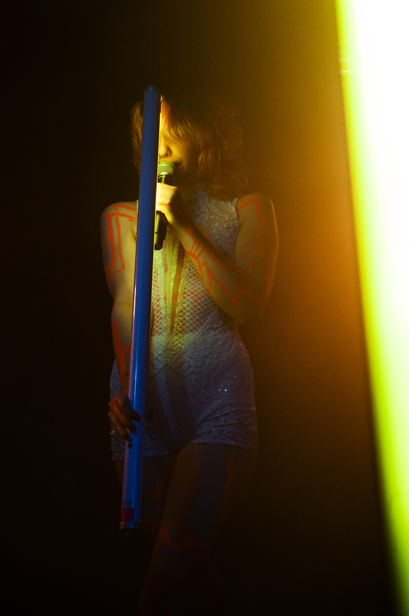 Lydmor @ Trix Club, picture 15, photographed by Sandra Van Watermeulen - FrontView Magazine