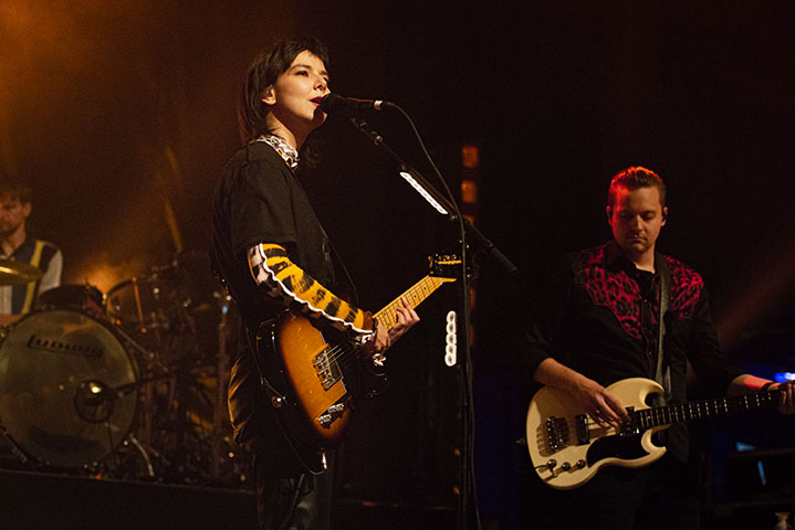 Of Monsters and Men @ De Roma, picture 18, photographed by Jef Peeters - FrontView Magazine