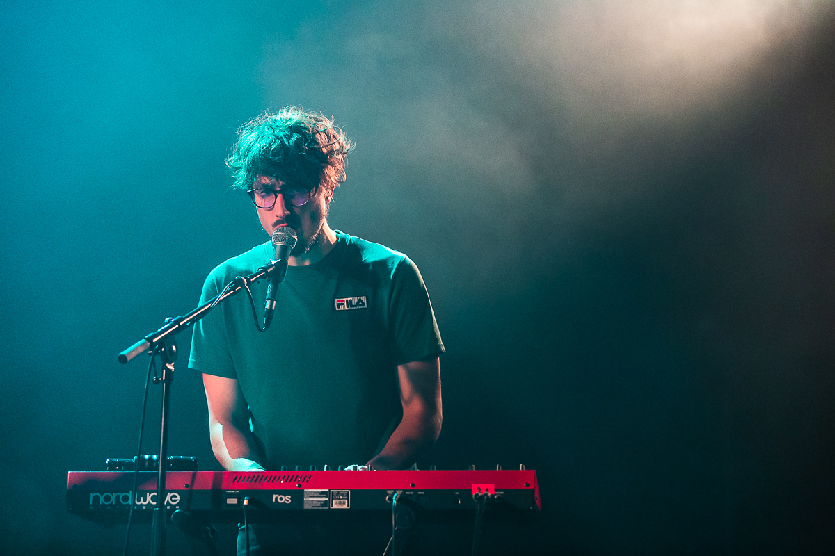 The Feather @ Ancienne Belgique, picture 4, photographed by Chris Lippens - FrontView Magazine