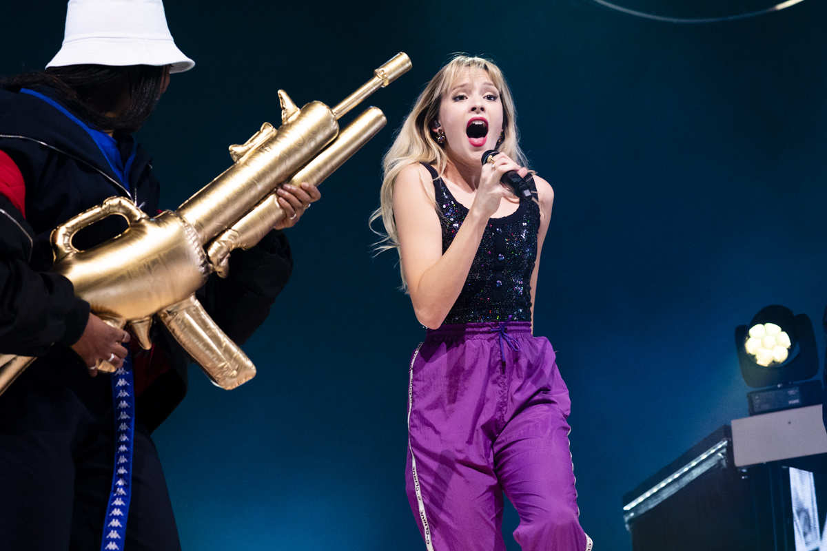 Angele @ Lotto Arena, foto 10, foto's door Sandra Van Watermeulen - FrontView Magazine