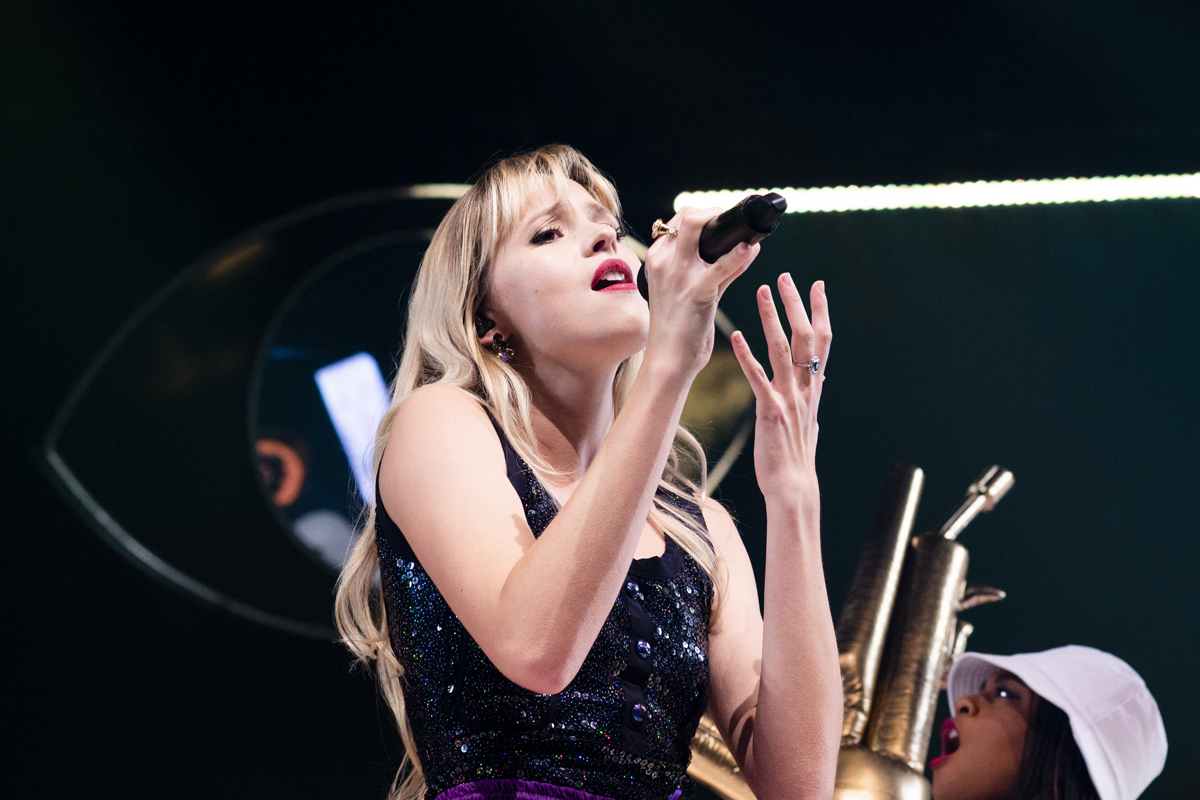 Angele @ Lotto Arena, foto 13, foto's door Sandra Van Watermeulen - FrontView Magazine