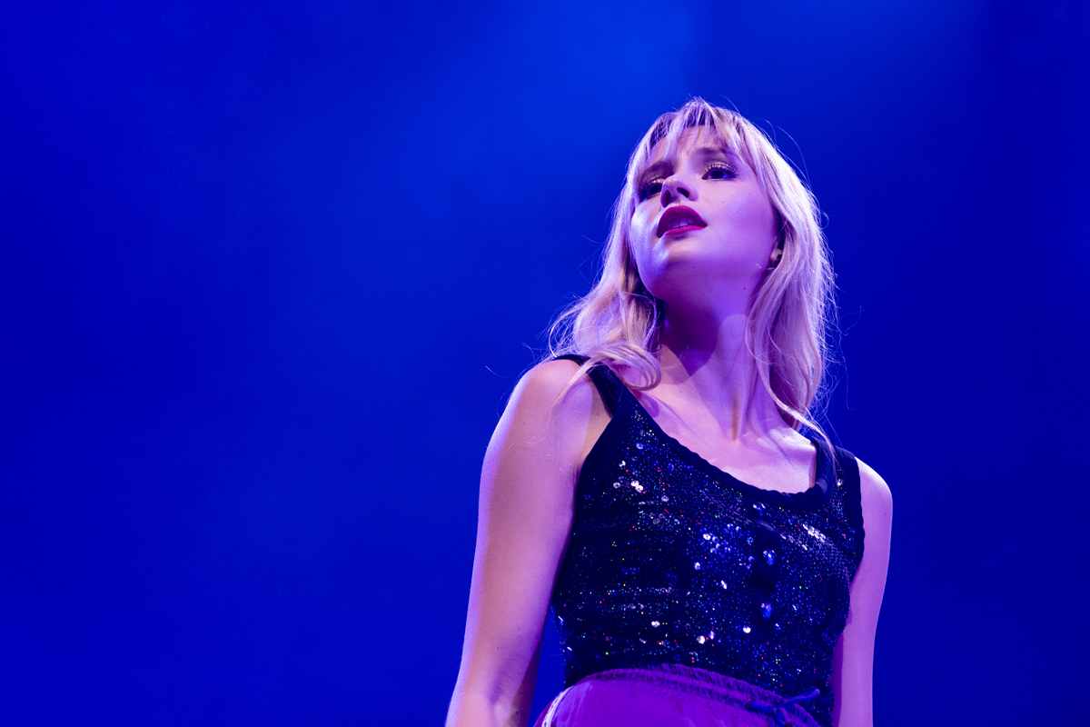 Angele @ Lotto Arena, foto 15, foto's door Sandra Van Watermeulen - FrontView Magazine