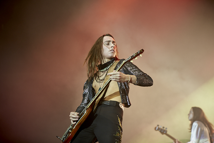 Greta Van Fleet - March Of The Peaceful Army @ Lotto Arena, picture 11, photographed by FrontView Magazine
