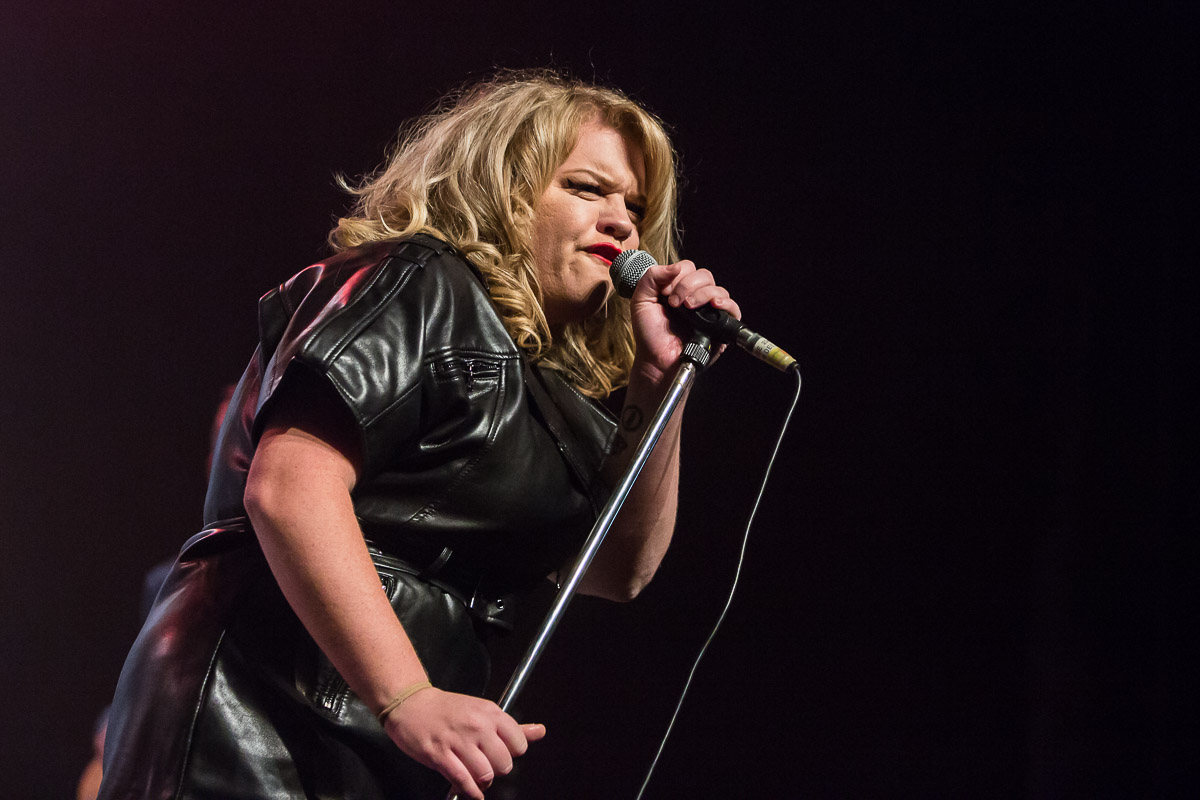 Casey Hensley @ Blues in Schoten 2019, foto 7, foto's door Marc Verdonck - FrontView Magazine