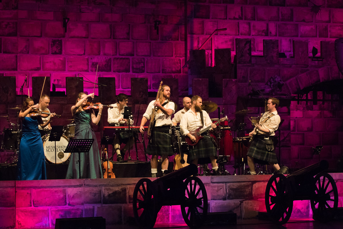 Music Show Scotland @ Ethias Arena, picture 59, photographed by Hilde  Hermans - FrontView Magazine