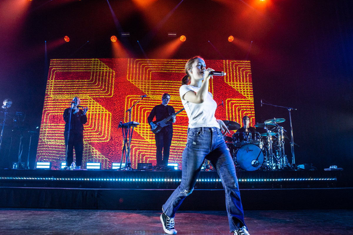 Sigrid @ Ancienne Belgique, picture 2, photographed by Dieter  Boone - FrontView Magazine