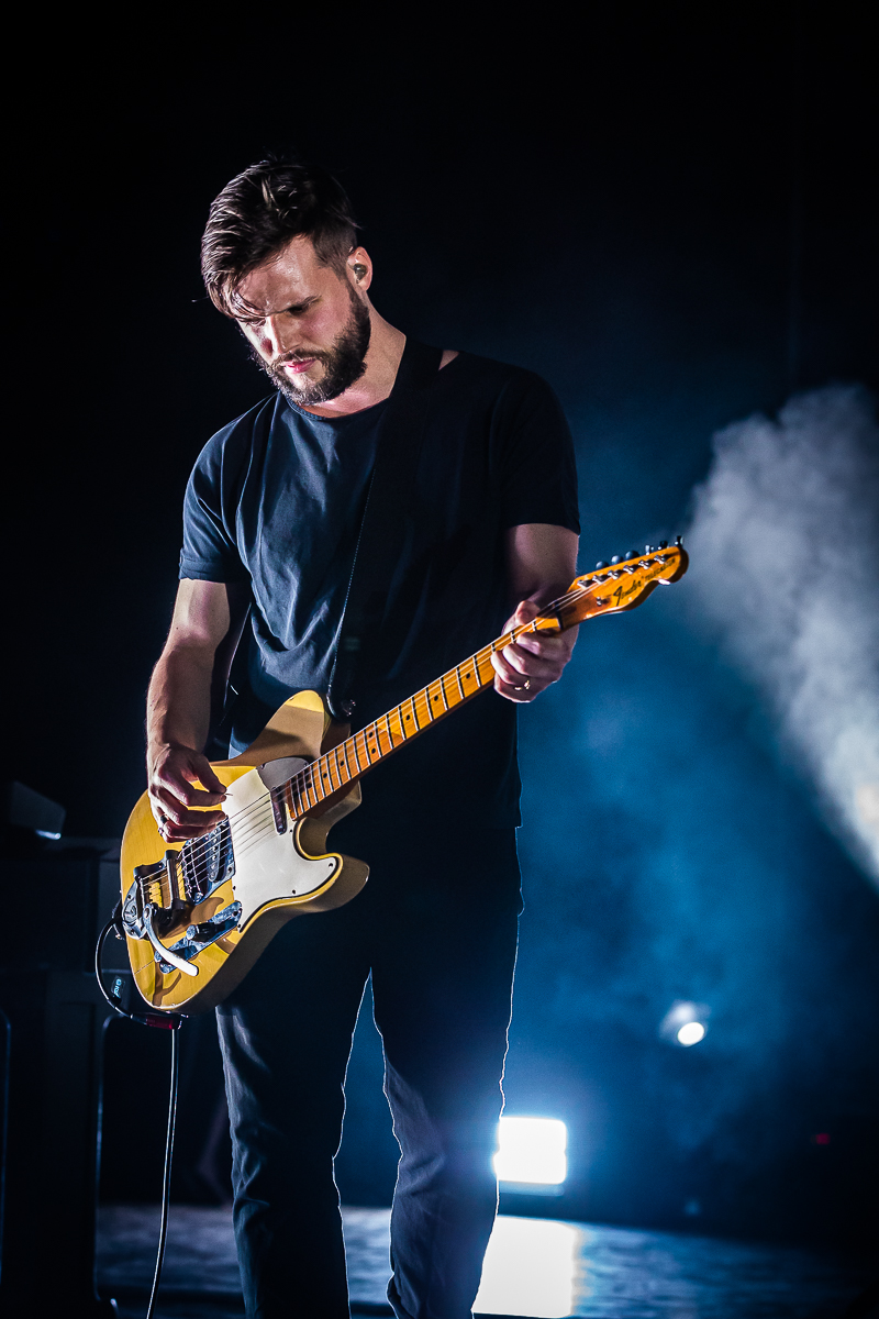White Lies @ Koninklijk Circus, foto 9, foto's door Chris Lippens - FrontView Magazine