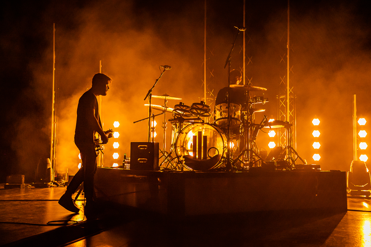 White Lies @ Koninklijk Circus, foto 10, foto's door Chris Lippens - FrontView Magazine