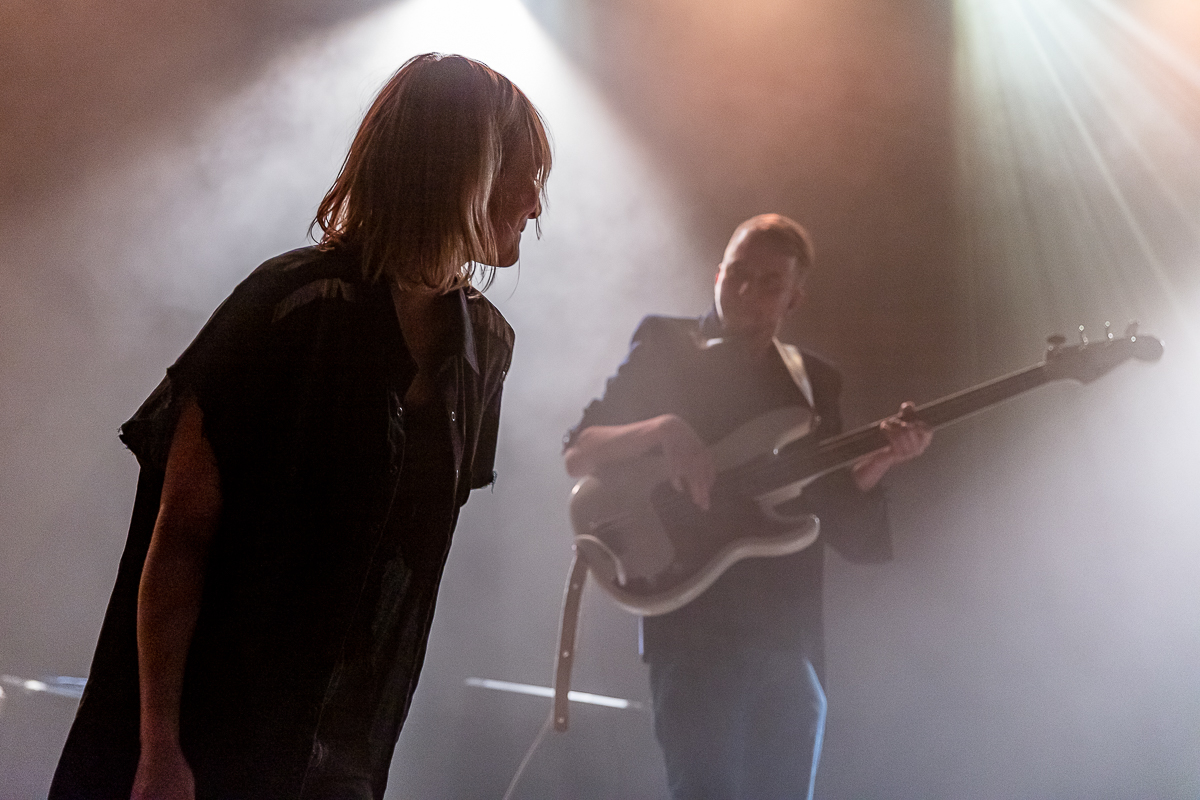 Geike Arnaert @ De Casino, picture 10, photographed by Chris Lippens - FrontView Magazine