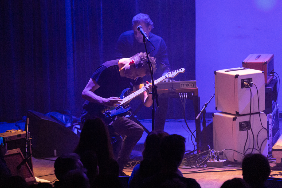 Dead Man Ray @ De Casino, foto 14, foto's door David Johnson - FrontView Magazine