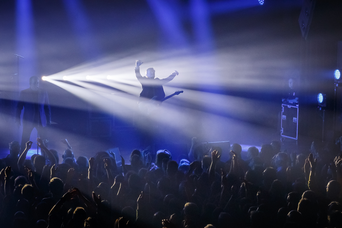 De Kreuners @ Anciene Belgique, picture 18, photographed by Alex Wyckmans - FrontView Magazine