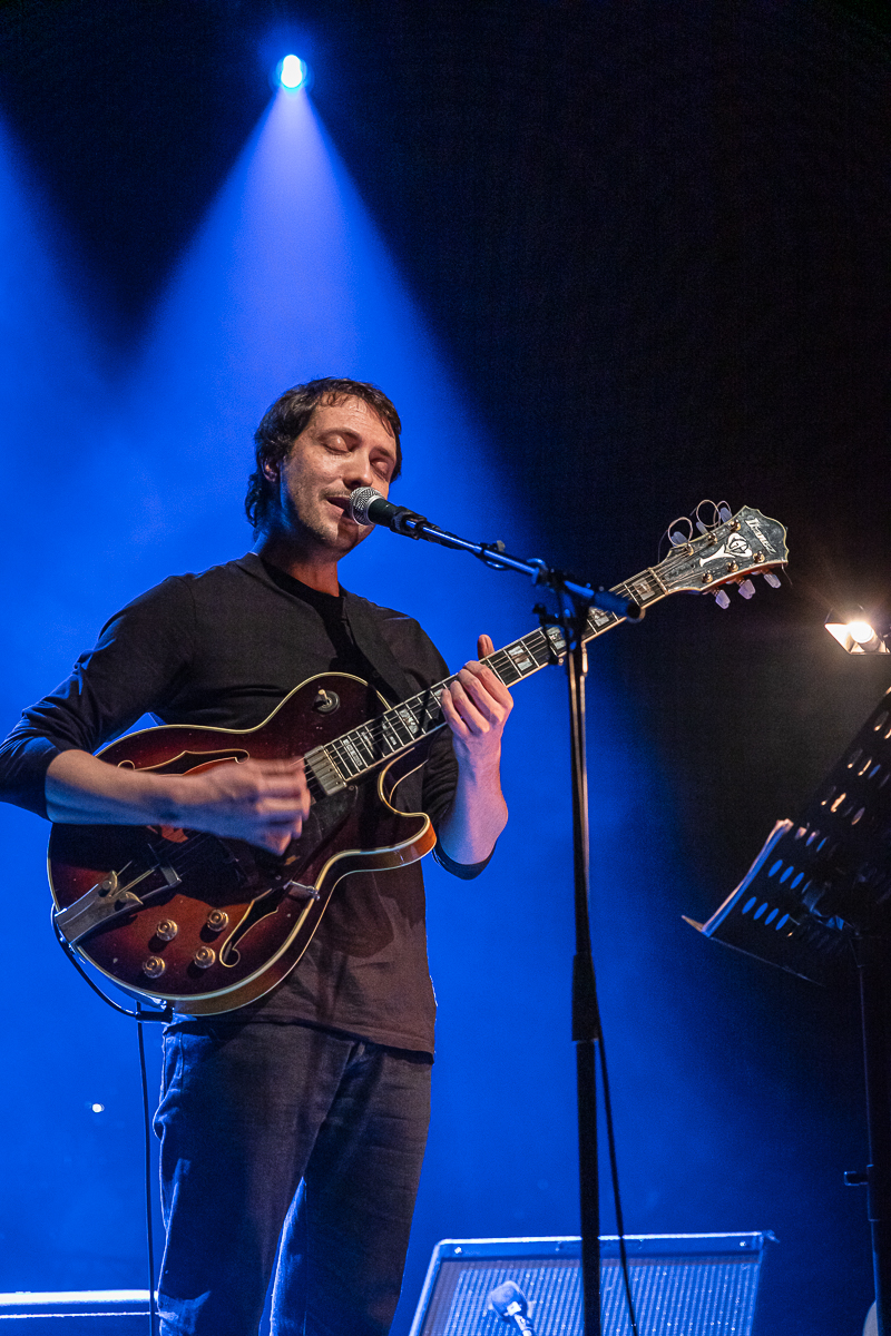 Bert Dockx @ Ancienne Belgique, picture 2, photographed by Chris Lippens - FrontView Magazine
