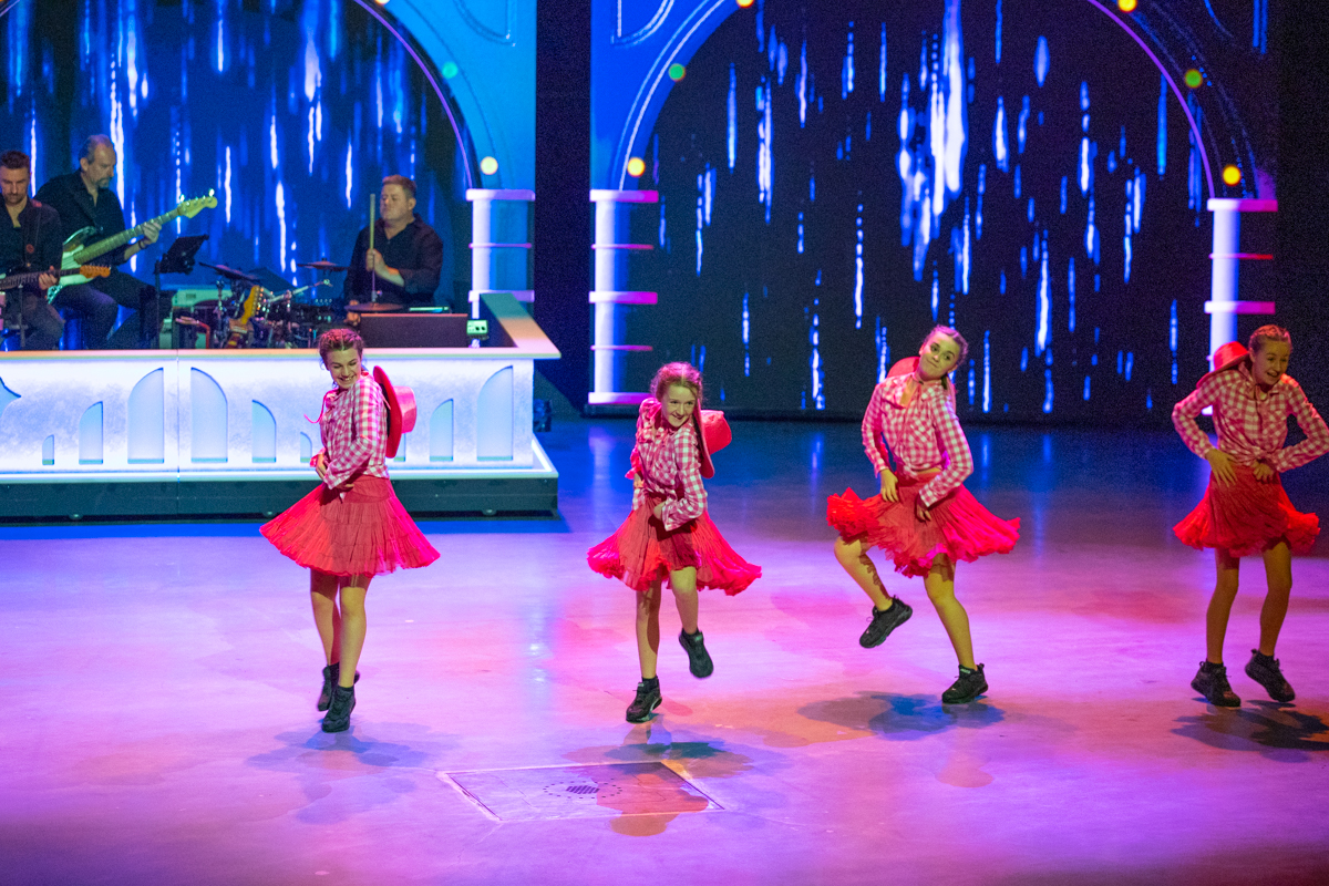 Première afscheidsshow Samson & Gert @ Studio 100 Pop-Up Theater, picture 42, photographed by dirk janssens - FrontView Magazine
