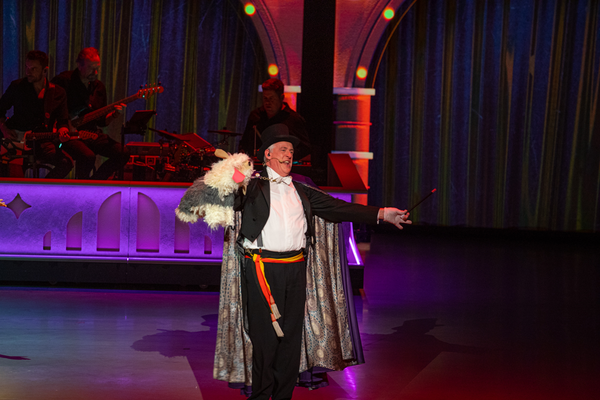 Première afscheidsshow Samson & Gert @ Studio 100 Pop-Up Theater, picture 79, photographed by dirk janssens - FrontView Magazine