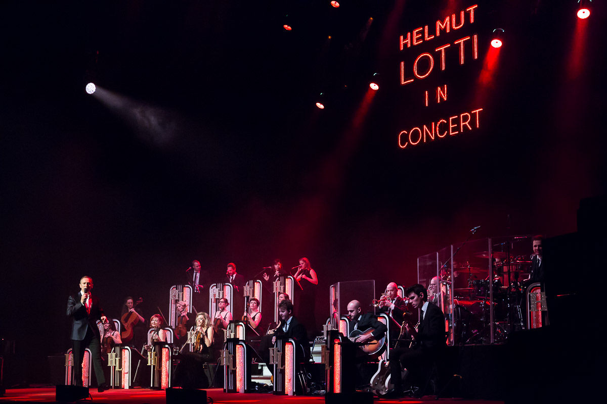 Helmut Lotti in Concert @ Koningin Elisabethzaal, picture 1, photographed by Marc Verdonck - FrontView Magazine