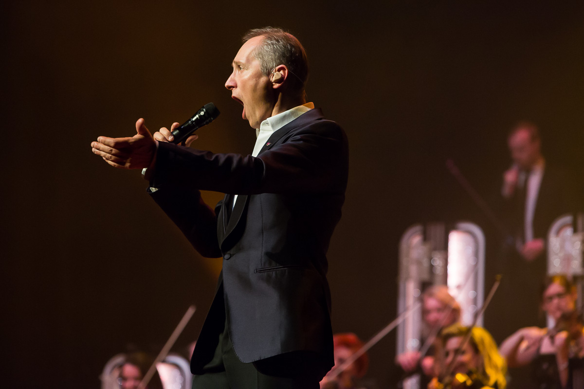 Helmut Lotti in Concert @ Koningin Elisabethzaal, picture 9, photographed by Marc Verdonck - FrontView Magazine