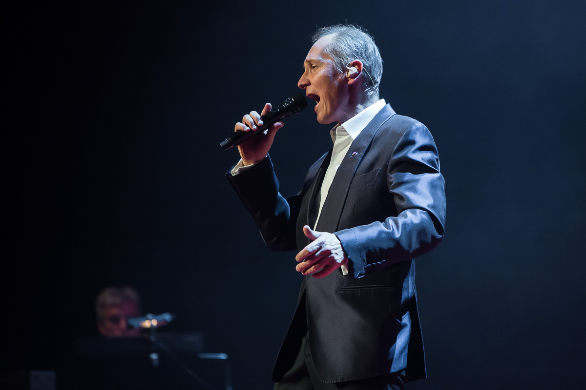 Helmut Lotti in Concert @ Koningin Elisabethzaal, picture 13, photographed by Marc Verdonck - FrontView Magazine