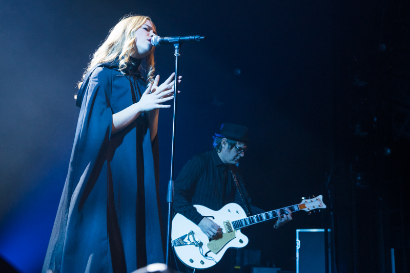 Hooverphonic @ Het Depot, picture 4, photographed by Heidi Nys - FrontView Magazine