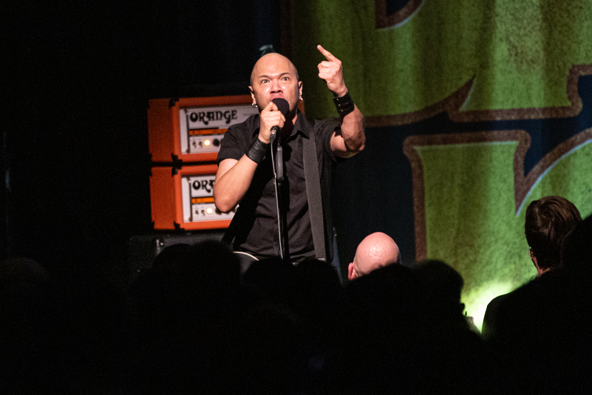 Danko Jones @ De Casino, foto 13, foto's door David Johnson - FrontView Magazine