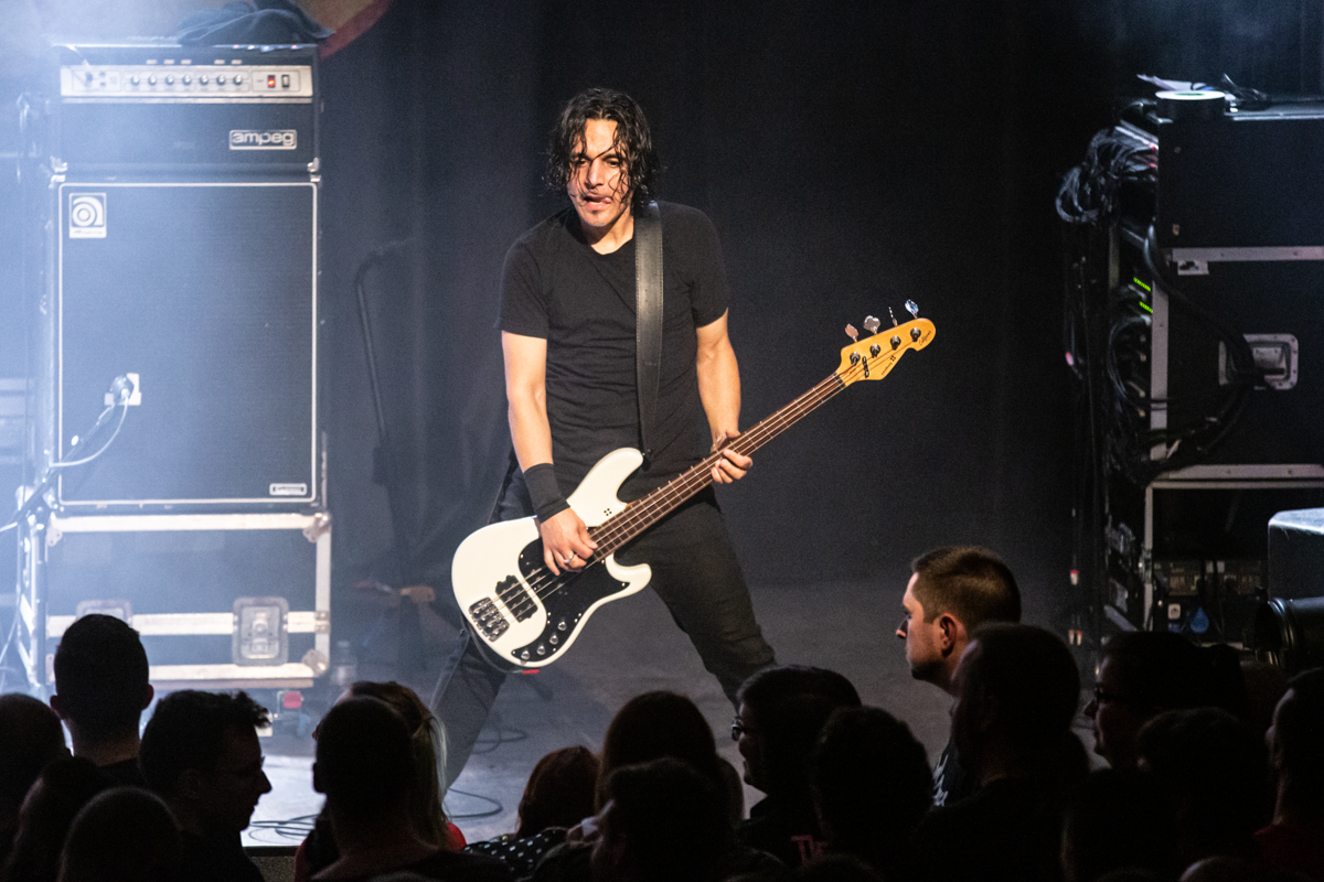 Danko Jones @ De Casino, foto 14, foto's door David Johnson - FrontView Magazine