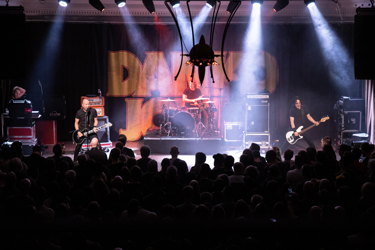 Danko Jones @ De Casino, foto 15, foto's door David Johnson - FrontView Magazine