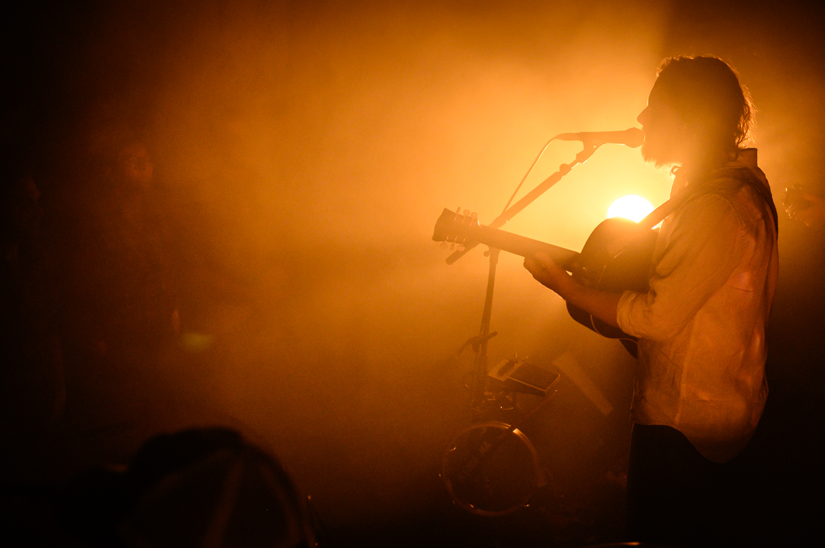 Boy & Bear (met Wildwood Kin) @ De Roma, picture 4, photographed by Myra Segers - FrontView Magazine