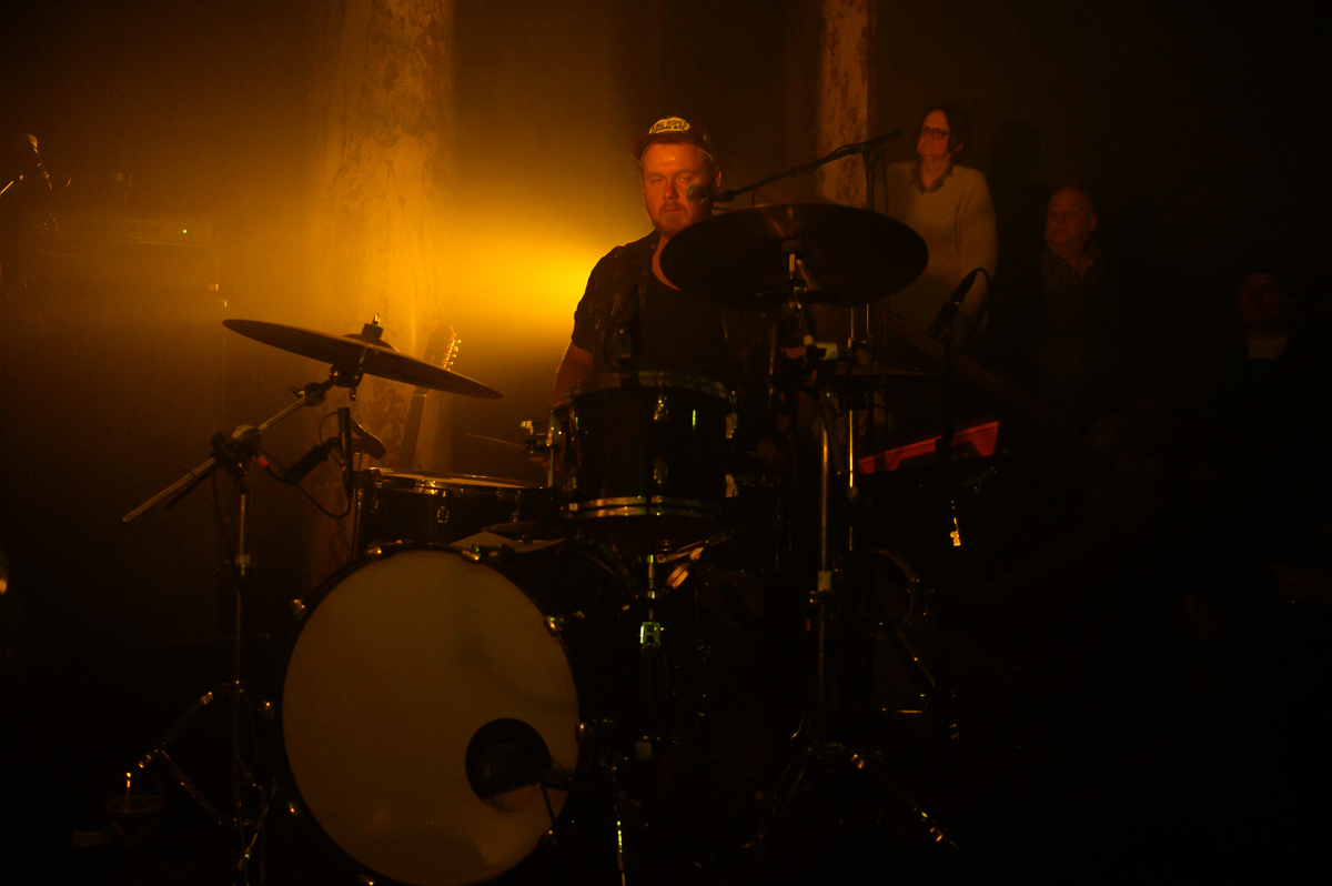 Boy & Bear (met Wildwood Kin) @ De Roma, picture 24, photographed by Myra Segers - FrontView Magazine