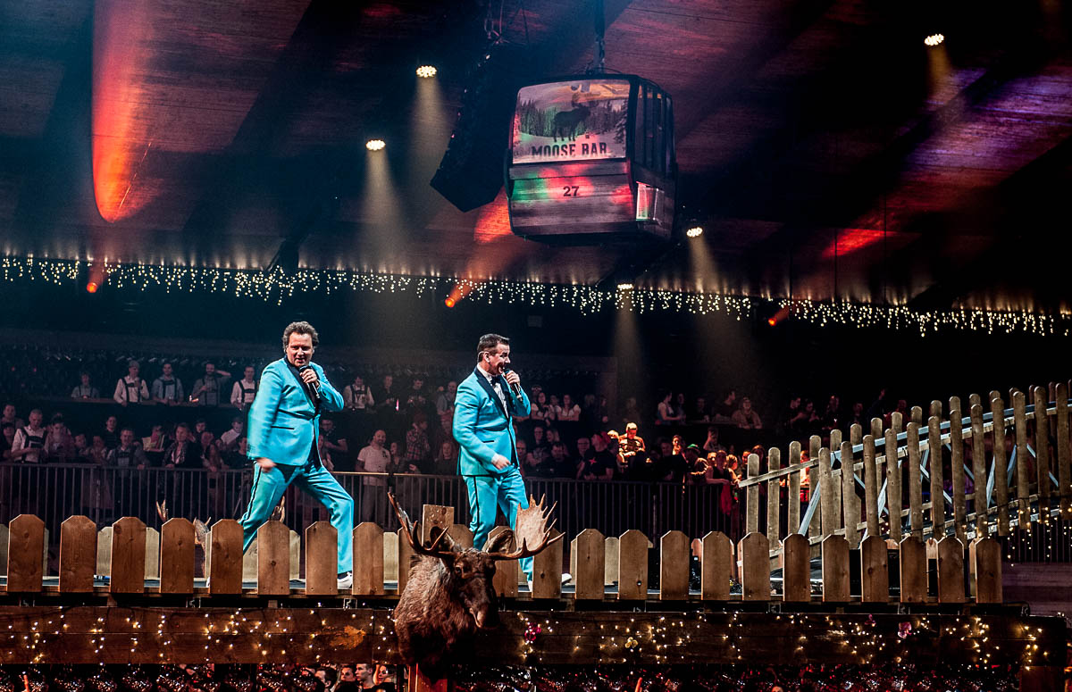 Moose Bar XXL @ sportpaleis, picture 2, photographed by Gert Daemen - FrontView Magazine