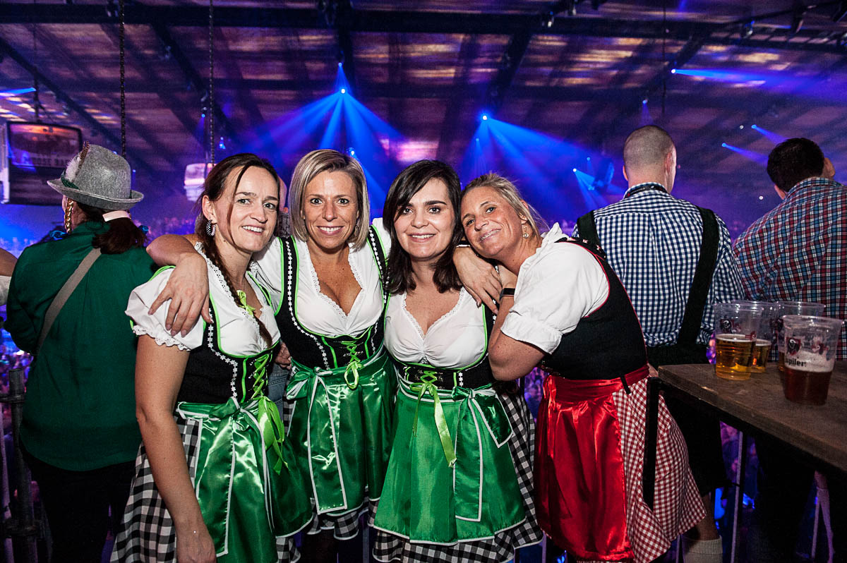 Moose Bar XXL @ sportpaleis, picture 17, photographed by Gert Daemen - FrontView Magazine