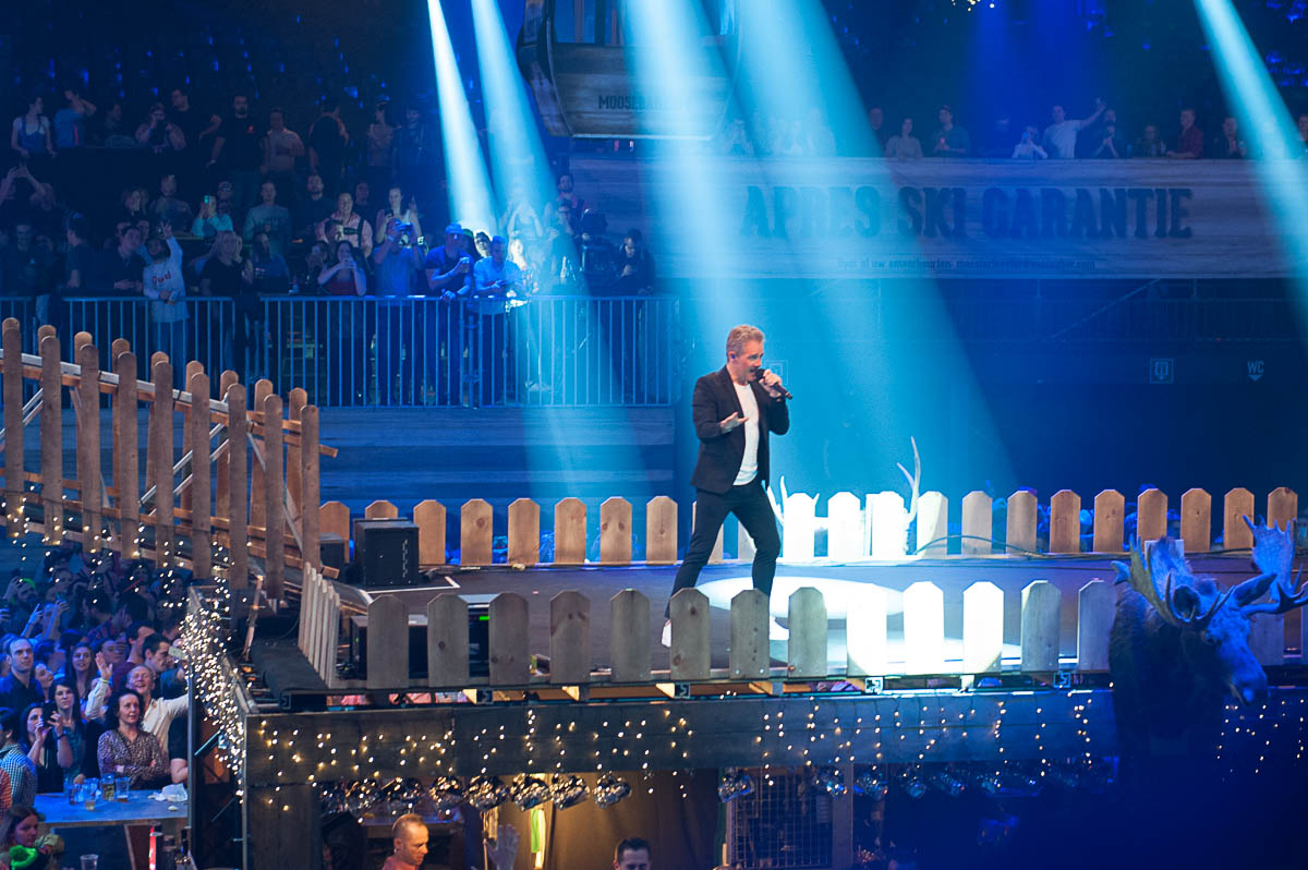 Moose Bar XXL @ sportpaleis, picture 18, photographed by Gert Daemen - FrontView Magazine