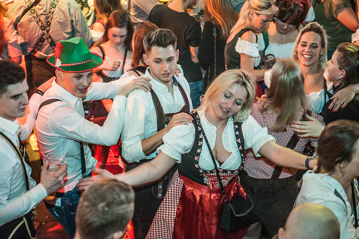 Moose Bar XXL @ sportpaleis, picture 20, photographed by Gert Daemen - FrontView Magazine
