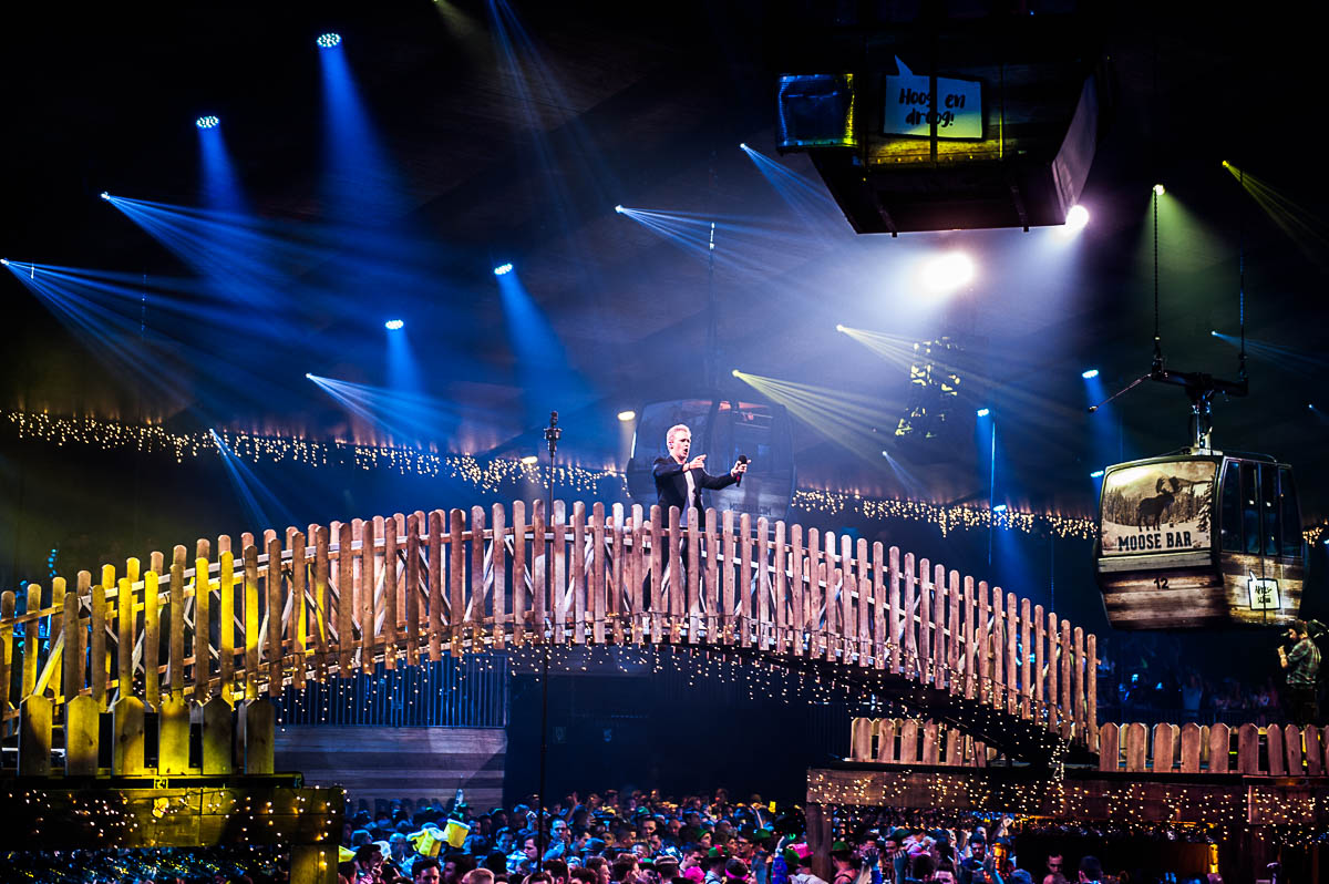 Moose Bar XXL @ sportpaleis, picture 22, photographed by Gert Daemen - FrontView Magazine